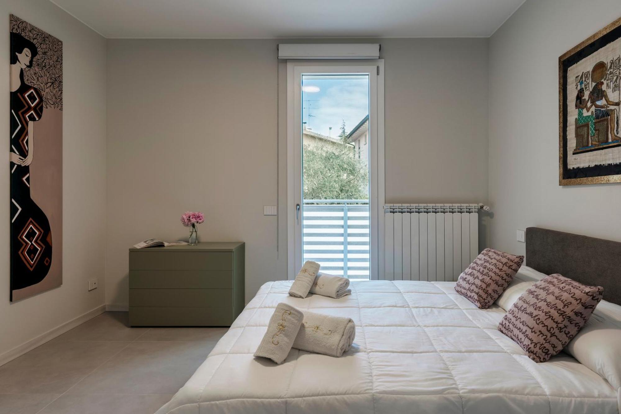Malvezzi Apartments Desenzano del Garda Exterior foto